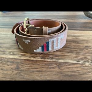 Gucci LOVE belt.